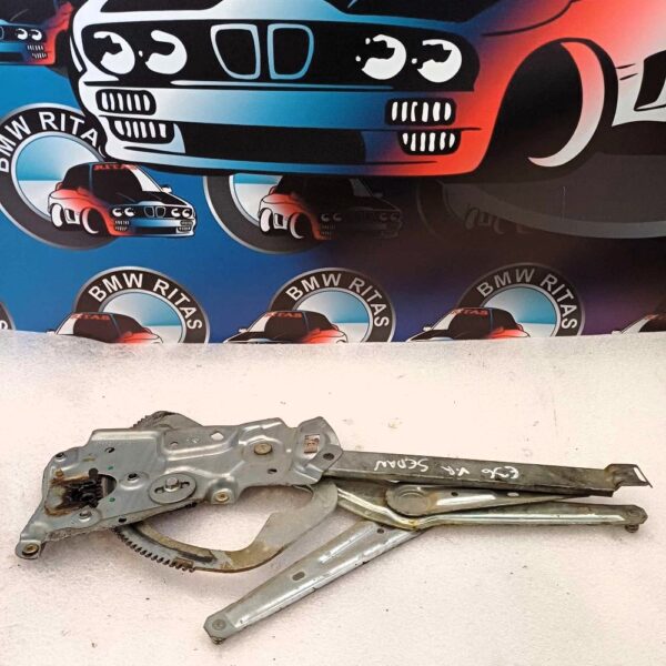 Γρύλος παραθύρου Ε36 τετράπορτο καραβάν εμπρός δεξί