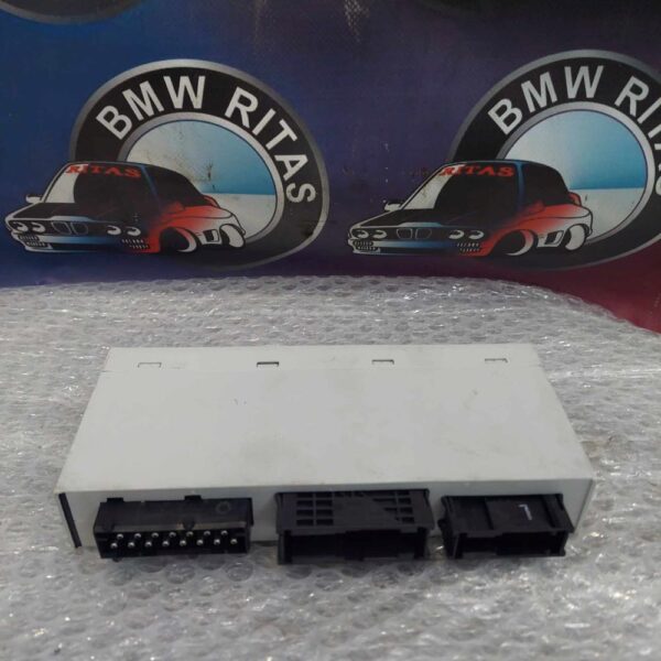 Πλακέτα κεντρικού κλειδώματος και παραθύρων E46 (LOW)