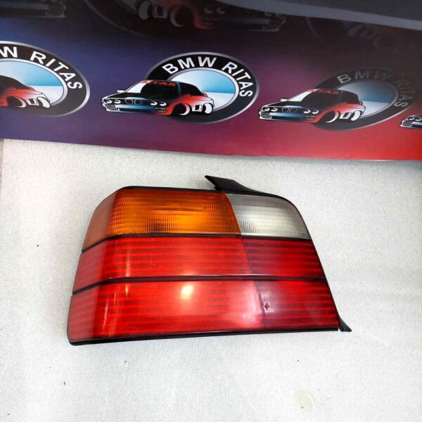 Φανάρι πίσω αριστερό E36 τετράπορτο