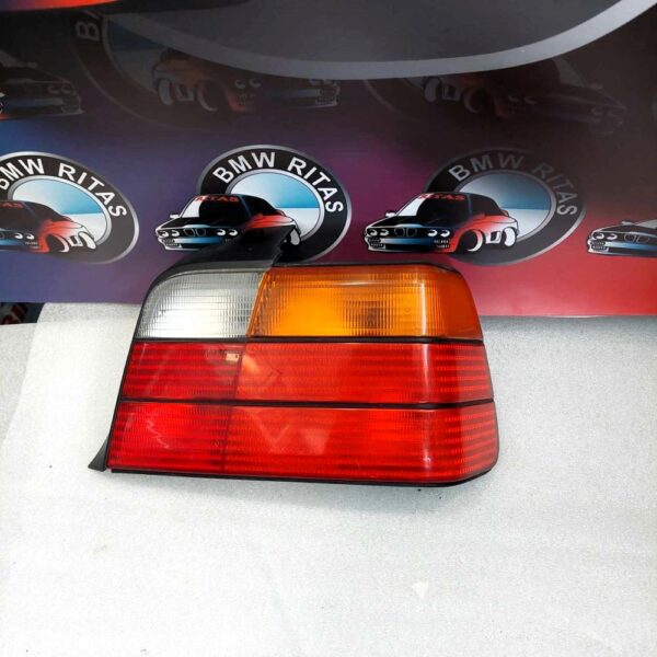Φανάρι  E36 πίσω  δεξί τετράπορτο