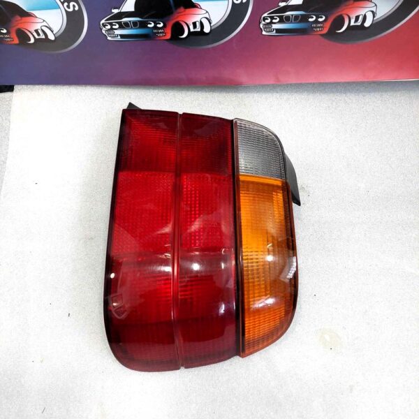 Φανάρι πίσω δεξί E36 compact