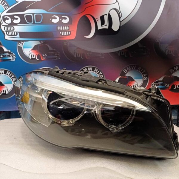 Φανάρι εμπρός δεξί F10-F11