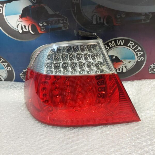 Φανάρι πίσω αριστερό led Ε46 κουπέ σε άριστη κατάσταση λευκό φλάς