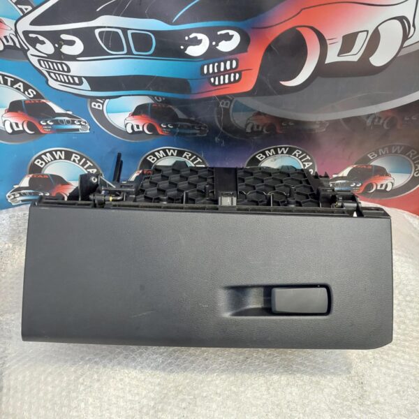 Ντουλαπάκι συνοδηγού χρώμα μαύρο X1 F48-X2 F39