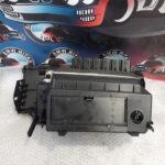 Ντουλαπάκι συνοδηγού χρώμα μαύρο X1 F48-X2 F39 - Image 3